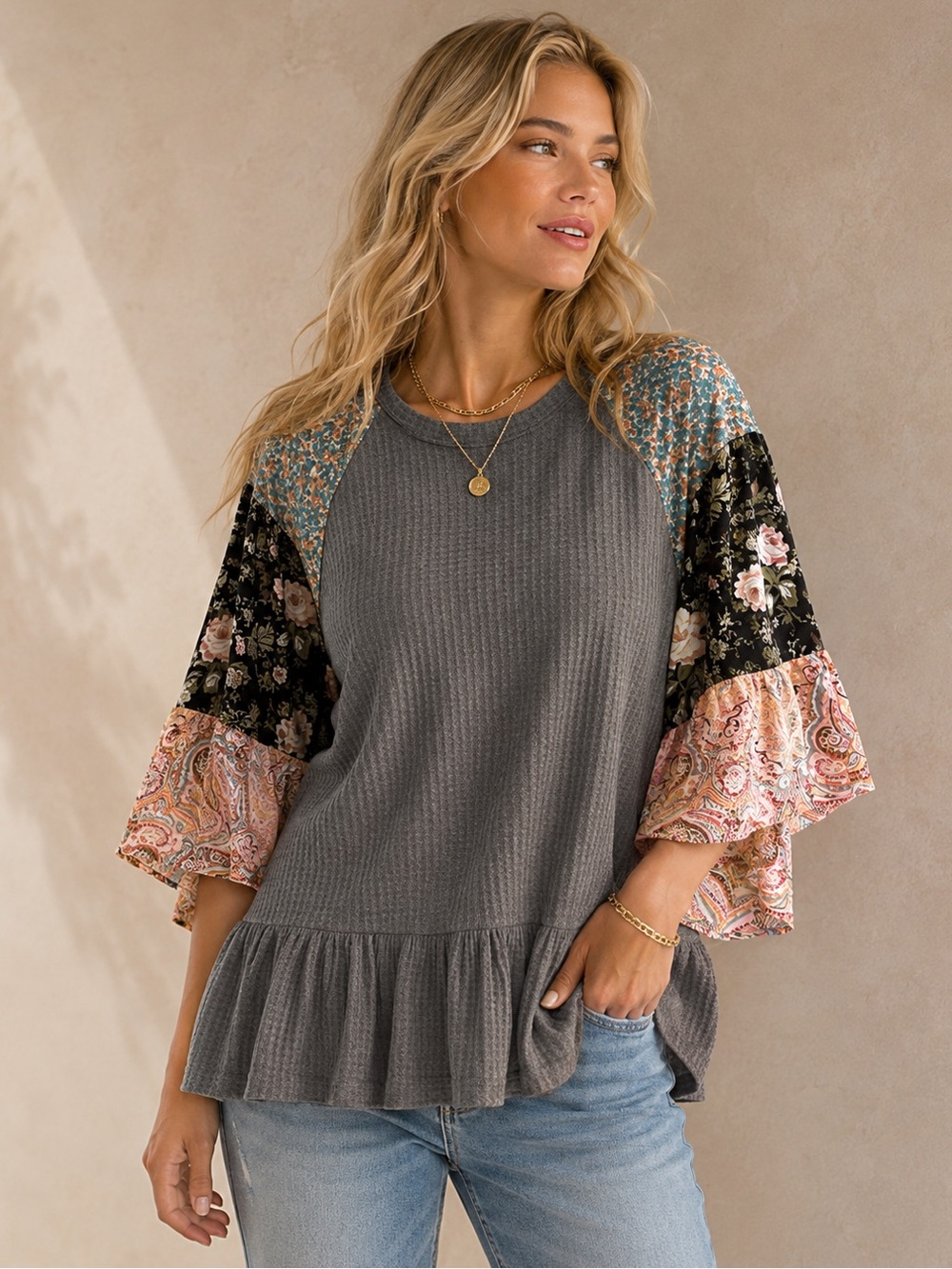 Umgee Gray Mixed-Print Ruffled Hem Blouse